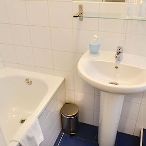 Habitación Estándar con Cama King